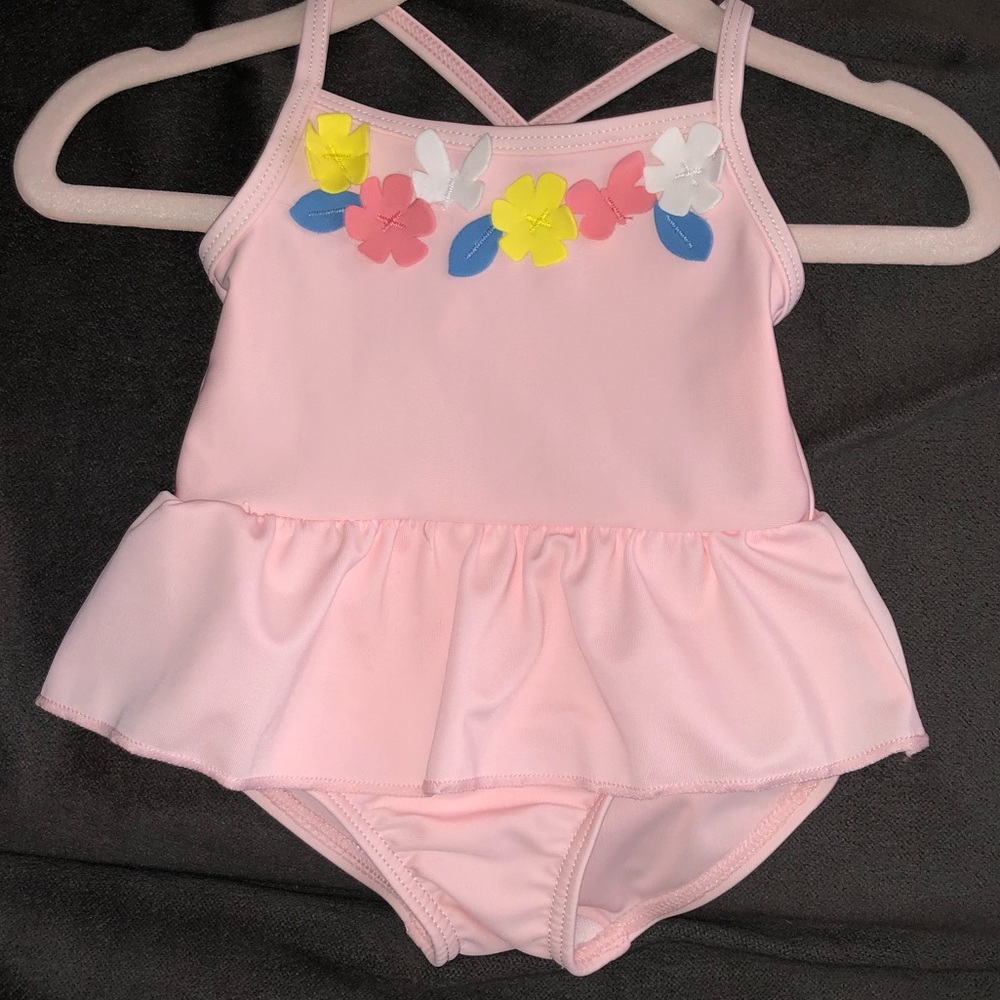 New pink girls swimmer